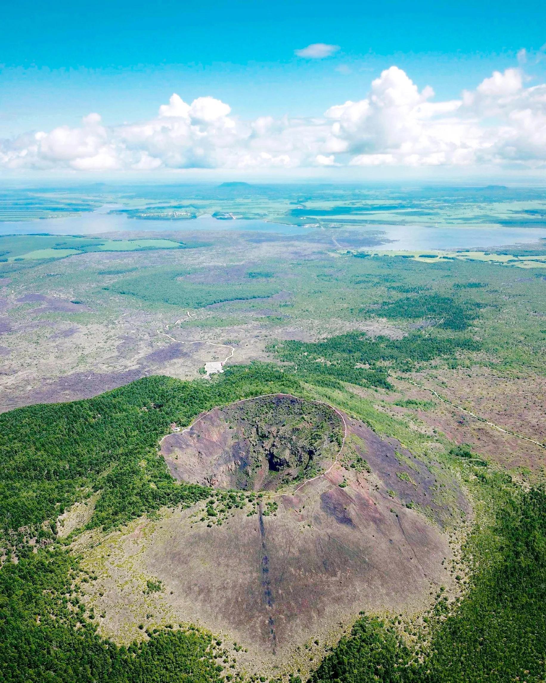 富士山火山最新动态及影响概述